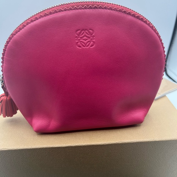 🔥authentic Loewe pink cosmetic bag pouch brand new full set - Picture 7 of 8